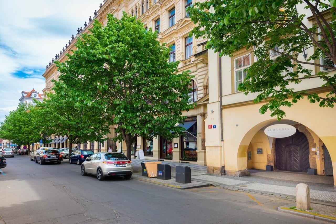 Apartments Almandine Praha Eksteriør bilde